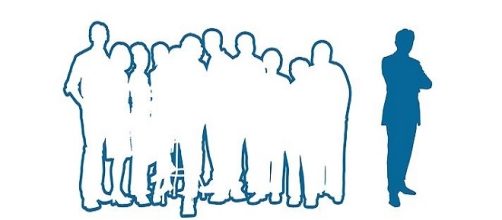 El aislamiento es un indicio de acoso laboral. Public Domain.