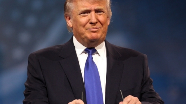 Il presidente fa gli auguri di buona Pasqua per il discorso settimanale al popolo americano