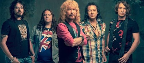 Medina Azahara: Se aplaza la gira por EE.UU. por un problema con ... - lavanguardia.com