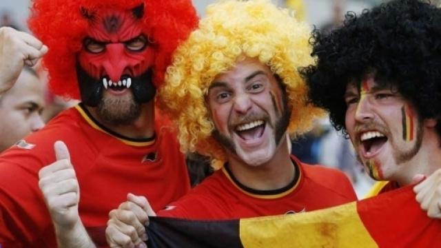 drapeau belge est-il &agrave; l'envers depuis 183 ans ? - europe1.fr