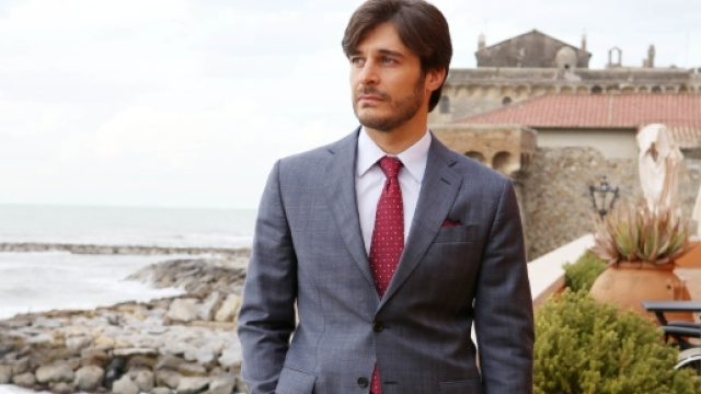 Lino Guanciale, diviso tra due fiction, si confessa a Sorrisi | TV ... - sorrisi.com