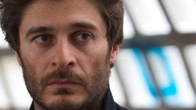 Tutti pazzi per Cagliostro, il poliziotto fantasma de La Porta Rossa - ilmessaggero.it