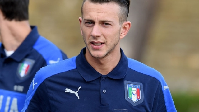 Bernardeschi, azzurro e commozione: &ldquo;La dedica ai cavatori di ... - violanews.com