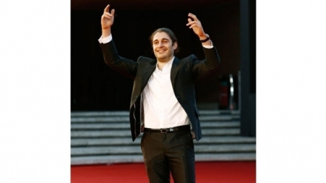 Lino Guanciale: &laquo;Per fare l'attore ci vuole il fisico&raquo; - Grazia.it - grazia.it