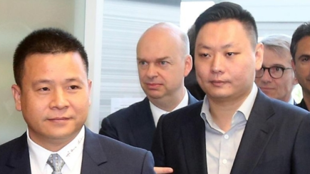 Milan cinese: tutti i piani di Fassone e Li - Panorama - panorama.it