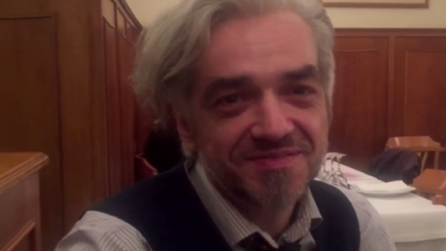 Morgan parla di Amici a Teledurruti con Fulvio Abbate.