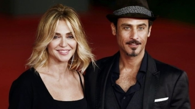 Paola Barale a 'Verissimo': Raz dopo l'isola dei famosi.