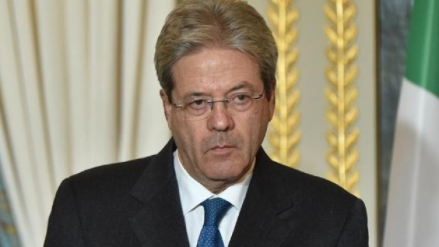 Riforma pensioni 2017, il premier Paolo Gentiloni ha firmato il decreto per l'Anticipo pensionistico sociale - foto lastampa.it