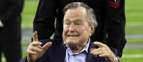 George H. W. Bush hospitalized again with pneumonia &ndash; Las Vegas ... - reviewjournal.com