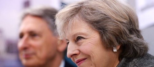 What will Philip Hammond reveal about Theresa May's Brexit plans ... - bbc.com