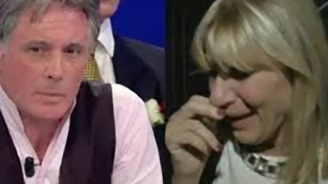 Giorgio Manetti stuzzica Gemma.