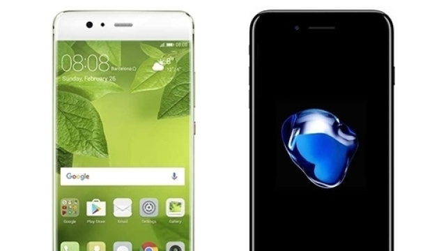 Huawei P10 e Apple iPhone 7 a confronto