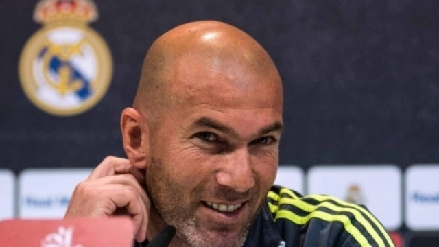 Real Madrid&nbsp;: Zidane r&ecirc;ve d'un ancien du Bar&ccedil;a
