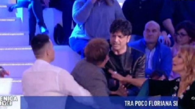 Rissa in diretta a Domenica Live