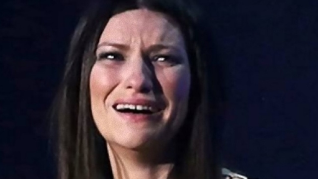 Grave lutto per Laura Pausini.