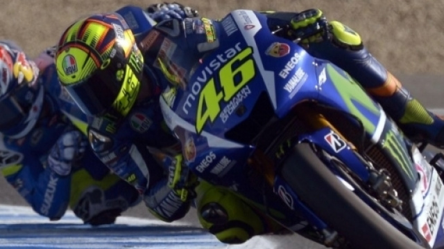 MotoGP 2017, GP delle Americhe: Vi&ntilde;ales scappa, a Rossi la vittoria Yamaha numero 500? - foto eurosport.com