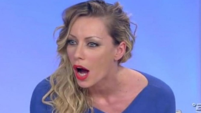 Ultime gossip news: &egrave; 'guerra a Pomeriggio 5, ecco cos'&egrave; accaduto