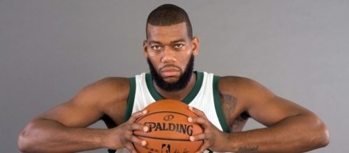 Milwaukee Bucks 2015-16 Player Profile: Greg Monroe - behindthebuckpass.com