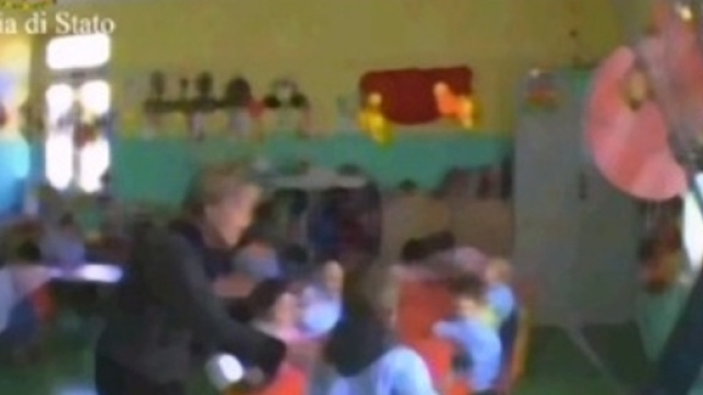 Immagini riprese dalle telecamere della Polizia di Stato a Crotone.