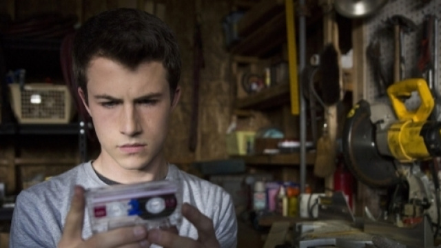 Dylan Minette dans le r&ocirc;le de Clay Jensen dans 13Reasons Why