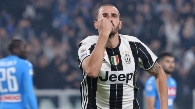 Juve, super offerta del City per Bonucci