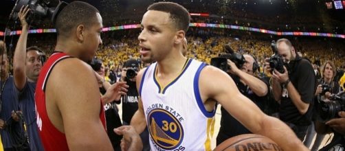 Stephen Curry led the way for the Warriors with 33 points - oregonlive.com