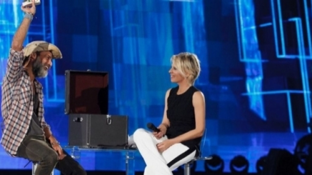 Amici 2017: Emma Marrone torna a fare la coach, Raz Degan quinto ... - panorama.it