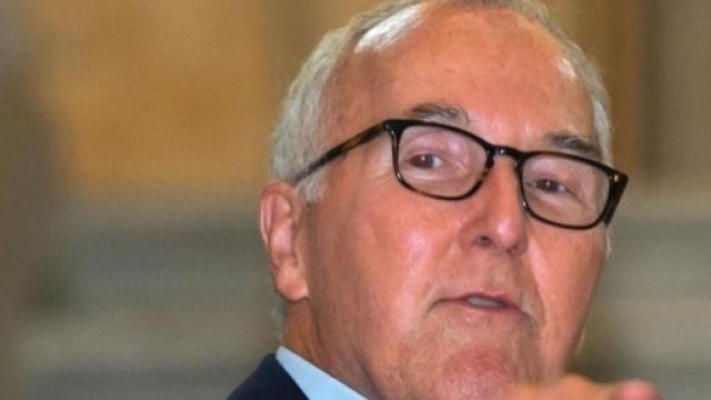 Ce qu'il faut savoir sur Frank McCourt, le nouveau propri&eacute;taire de ... - nicematin.com