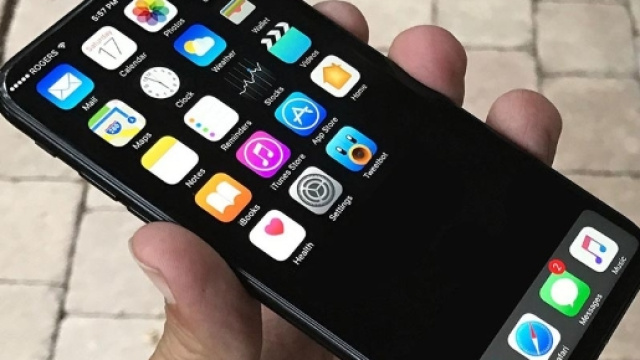 iPhone 8: ecco come potrebbe essere
