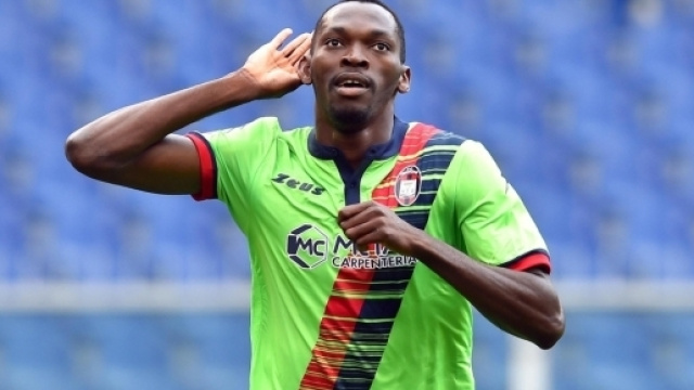Nwankwo Simy, attaccante dell'F.C. Crotone.