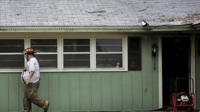 Scoppia incendio nell'ex casa di Elvis Presley