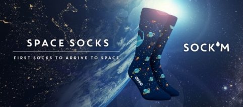 Calcetines de diseño para los primeros turistas espaciales