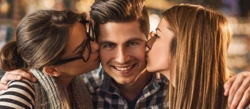 Pessoas bonitas t&ecirc;m dificuldades em manter um relacionamento mais feliz e mais duradouro