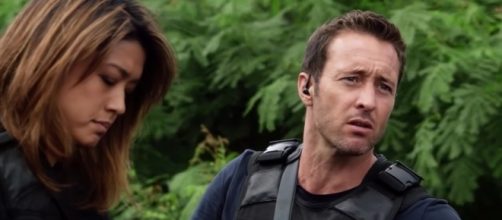 Kono (Grace Park) and McGarrett (Alex O'Loughlin) in 'Hawaii Five-0'/Photo via screenshot, 'Hawaii Five-0'/CBS