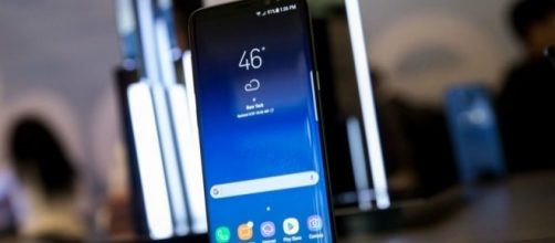 Samsung Galaxy S8 Update: Verizon & T-Mobile Models Get New ... - inquisitr.com