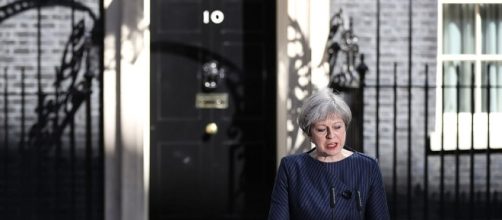 Theresa May calls a snap general election for June 8th | Daily ... - dailymail.co.uk