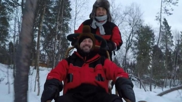 50 modi per far fuori pap&agrave;, un docu-reality con Francesco e Roby Facchinetti