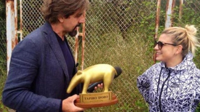 Dopo la figuraccia all'Eurovision Song Contest, Tapiro per Emma - today.it