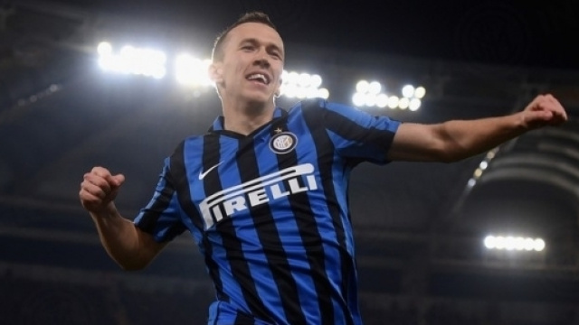 Inter, arriva l'offerta per Ivan Perisic