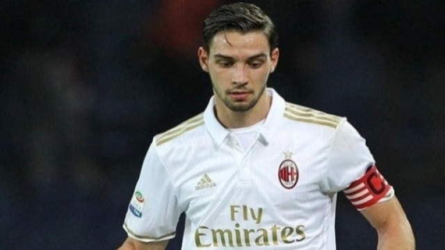 Mattia De Sciglio &egrave; finito nel tritacarne della domenica negativa del Milan sconfitto dall'Empoli