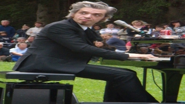 Morgan dalla Carlucci lo scorso 22 Aprile