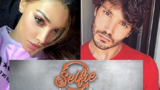 Belen e Stefano insieme a 'Selfie' su Canale 5.