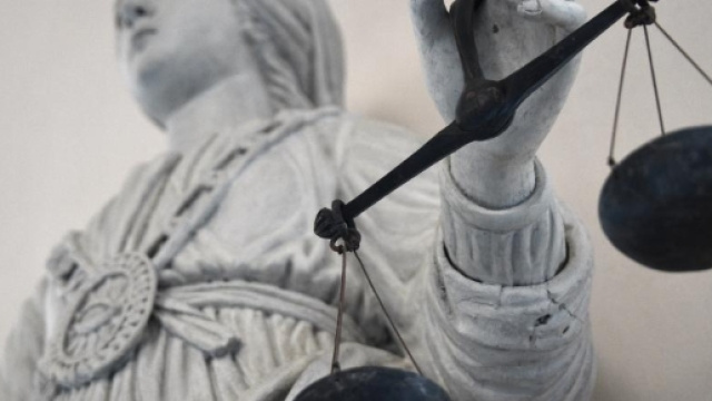 Bordeaux: il d&eacute;robe des saucisses, 15 jours de prison ferme pour ... - francesoir.fr