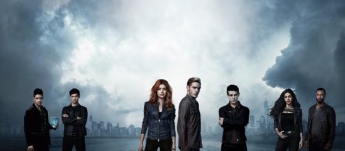 Shadowhunters season 2 Fanmade Poster by kim-beurre-lait on DeviantArt - deviantart.com
