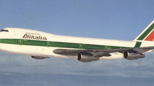 Alitalia introduce la tariffa light | Come viaggiare informati - comeviaggiareinformati.it