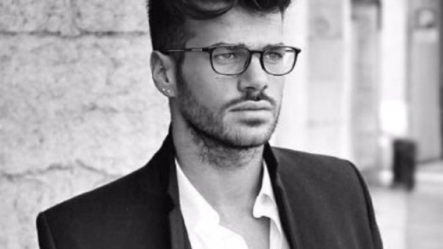 CLAUDIO SONA: IL TRONISTA GAY CHE CAMBIER&Agrave; IL COSTUME DELL'ITALIA ... - bollicinevip.com