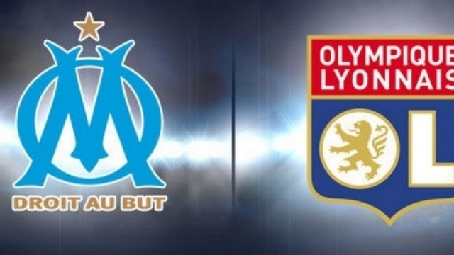 Logos de l'OM et de l'OL (Olympique de Marseille et Olympique Lyonnais)