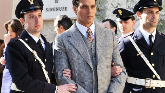 L'onore e il rispetto 4: Fortebracci si costituisce, Carmela vuole ... - panorama.it