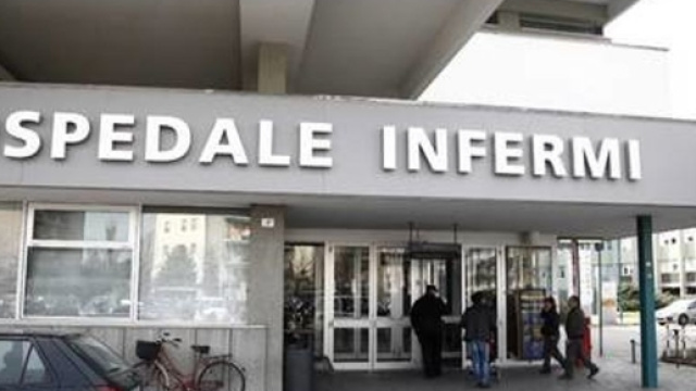 Muore 54enne dopo aver bevuto dell'acido