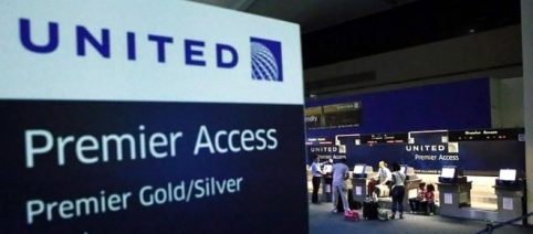 United Airlines: Now offering US $10,000 for passengers to give up their seats